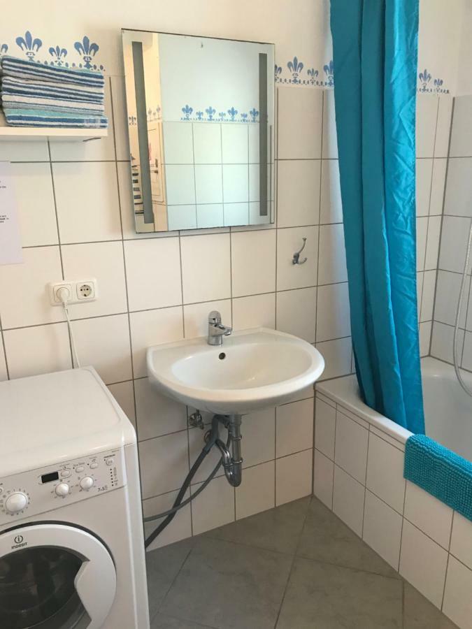 Unterkunft Fuer Arbeiter Und Monteure Gräfrath Exteriér fotografie